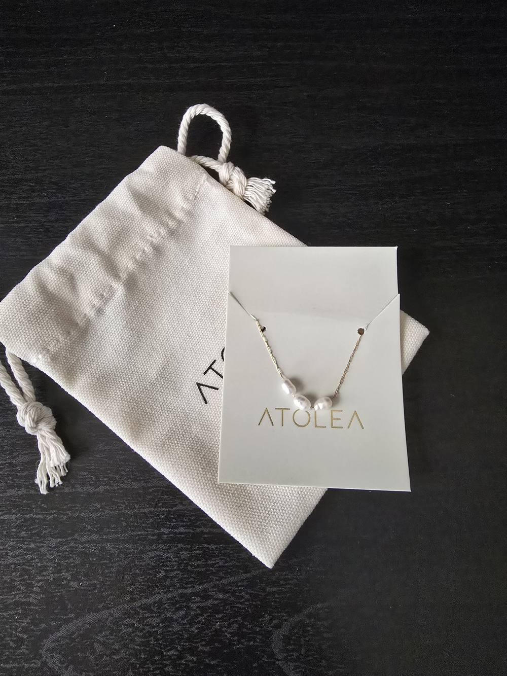 ATOLEA White Pearl Gold Bracelet